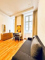 Central 1BR Apartment Near Augarten