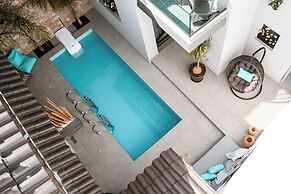 Versa Villas