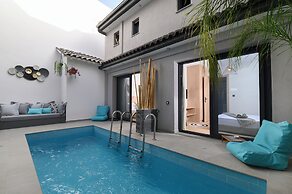 Versa Villas