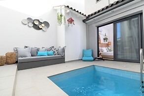Versa Villas