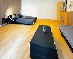 Bright 1BR Apartment Near Augarten