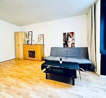 Bright 1BR Apartment Near Augarten