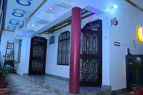 Shri Narayanam Guest House & Home Stay