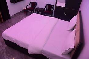 Shri Narayanam Guest House & Home Stay