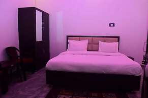 Shri Narayanam Guest House & Home Stay