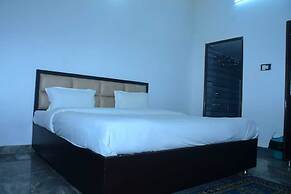 Shri Narayanam Guest House & Home Stay