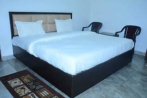 Shri Narayanam Guest House & Home Stay