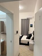 WHITEHOUSE LECCE