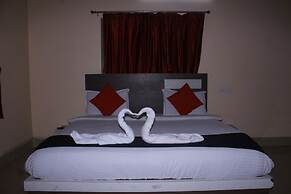 Royal Chetan Inn