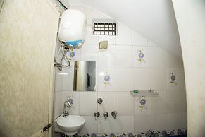 Sri Residency