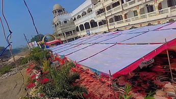 Hotel Karishma Palace Badnawar