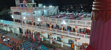 Hotel Karishma Palace Badnawar