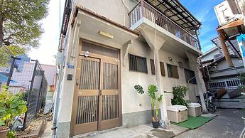 AkiraHome Tsurumibashi