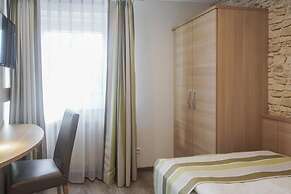 Hotel In der Breite
