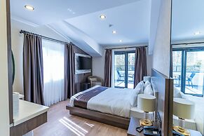 ROSSA MARIN HOTEL