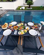 ROSSA MARIN HOTEL