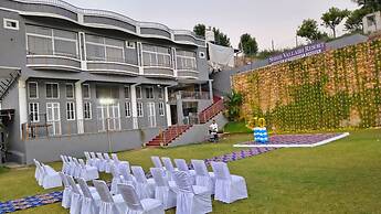 Shree Vallabh Resort