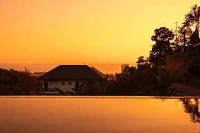 Luxury Seaview Villa, Infinity Pool, Sunset