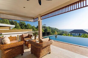 Luxury Seaview Villa, Infinity Pool, Sunset