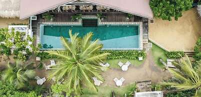Banana Bunks Mirissa