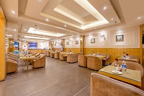 Hotel Aman Continental - Connaught Place