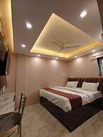 Trinetra Homestay