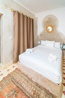 Riad Lalla Fatima