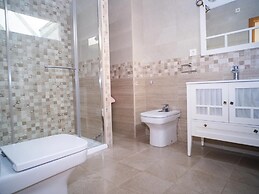 Chalet de Lujo con Piscina Privada