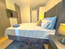 Modern XXL Apartment (303)