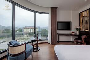 De La Mont Hotel Ha Giang
