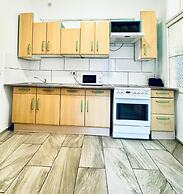 Beautiful Studio Apt Near Rathausplatz
