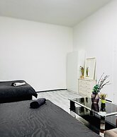 Beautiful Studio Apt Near Rathausplatz
