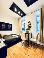 Bright Studio Stay Apt Near Rathausplatz