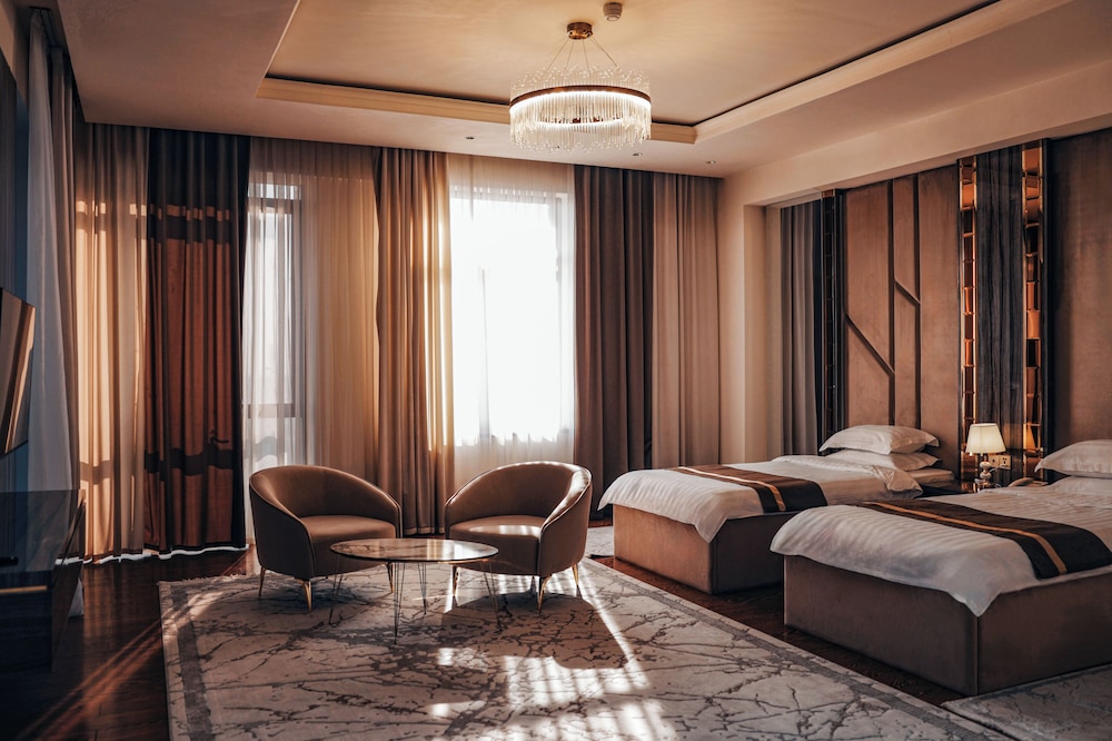 Kangurt Grand Hotel