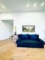 Comfortable 3BR Stay Kaufpark Area