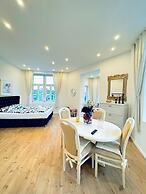 Comfortable 3BR Stay Kaufpark Area