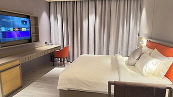 Amaris Hotel