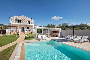 Villa Casa Di Billy in Chalikounas