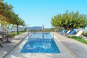 Villa Chloe With Private Pool
