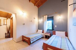 Villa Chloe With Private Pool