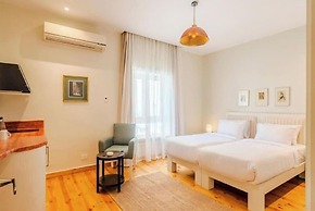 Longchamps Hotel