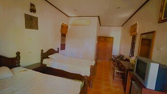 OYO 75597 The Tewsone Resort