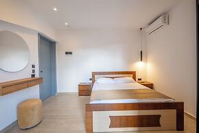 Hotel ENAD