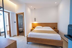 Hotel ENAD