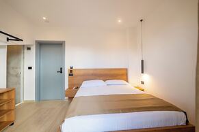 Hotel ENAD