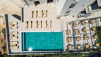 Hotel ENAD