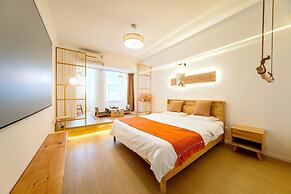 Xihe Light Luxury Self-service Apartment