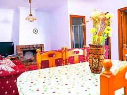 Chalet con Piscina Privada Vallada