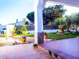Chalet con Piscina Privada Vallada