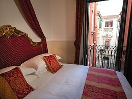 PALAZZO MALIPIERO TREVISAN - LE TRE DIMORE D'EPOCA